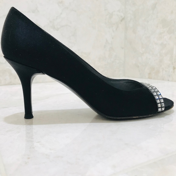 STUART WEITZMAN Pumps {7M} Open-Toe Black Crystals - Picture 3 of 10